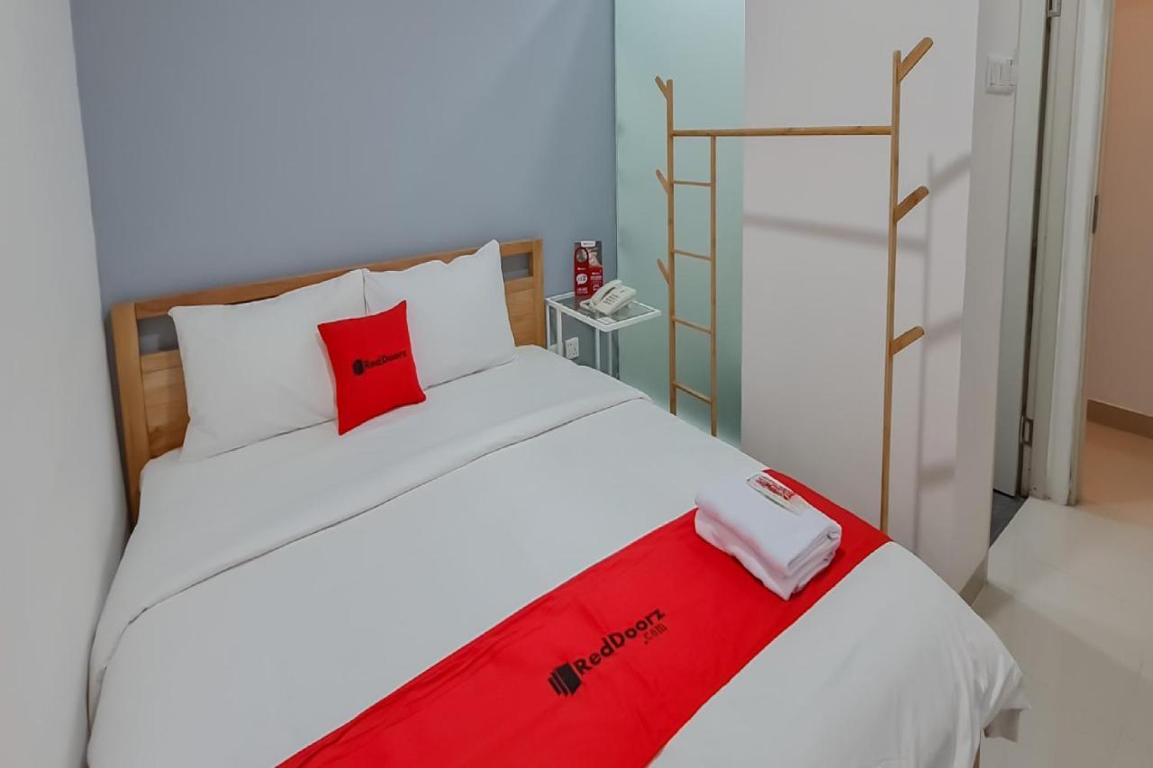 Reddoorz Plus @ Batutulis Bogor Eksteriør bilde
